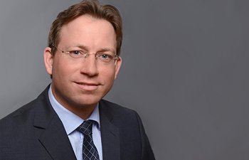 Prof. Dr. Florian Elert